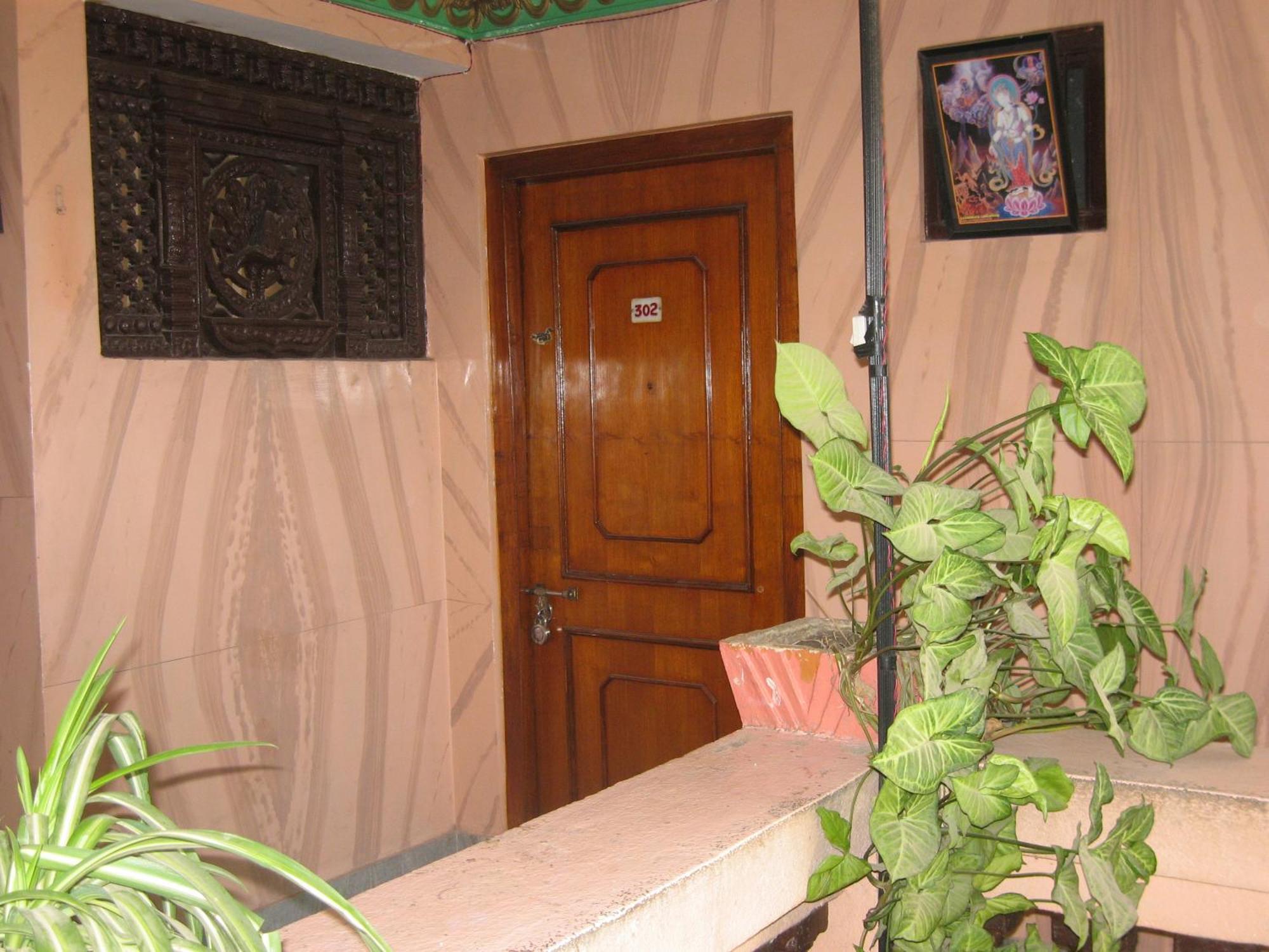 Hotel Metropolitan Kantipur Kathmandu Exterior photo