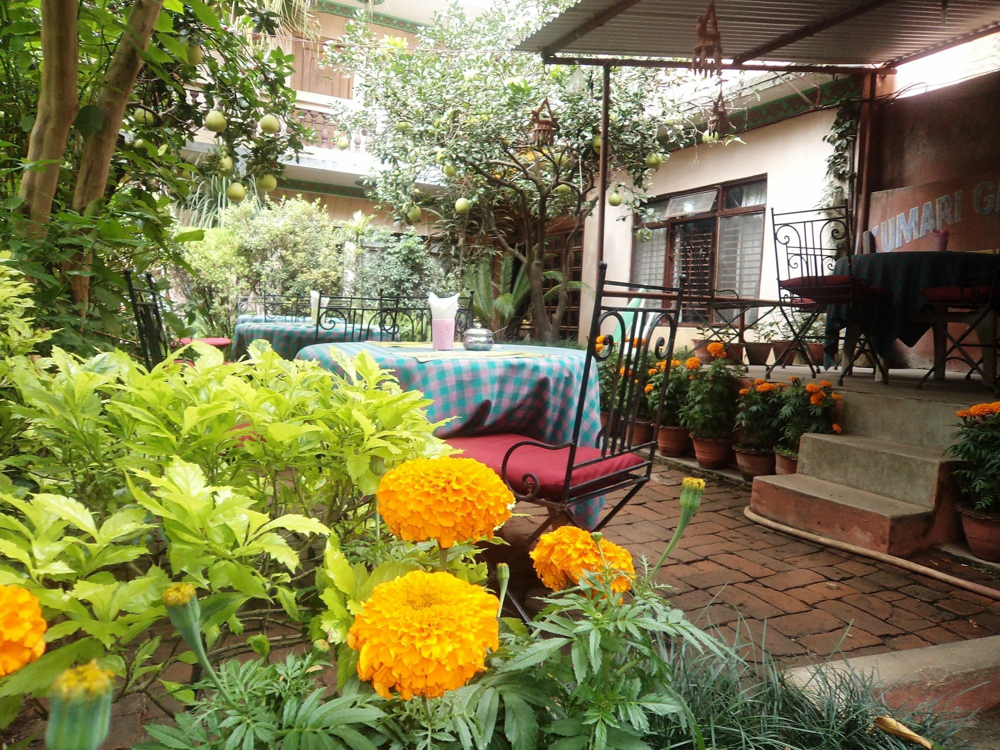 Hotel Metropolitan Kantipur Kathmandu Exterior photo